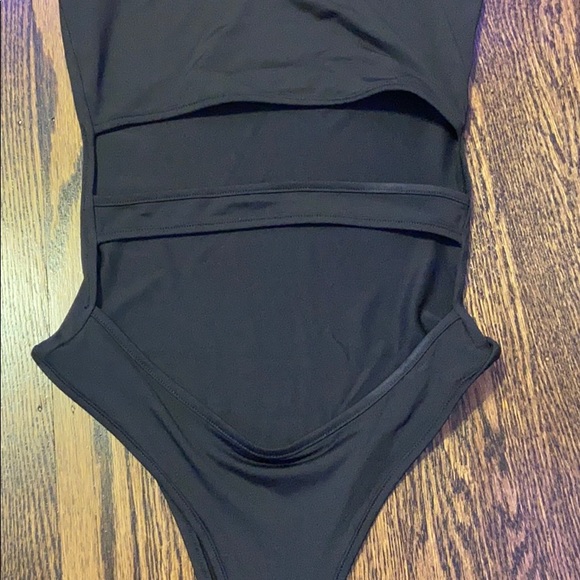 MiXiaoJie Black Cut-Out Bodysuit - Picture 6 of 9